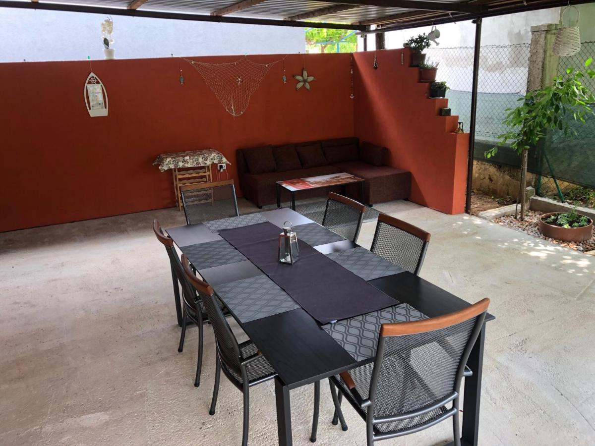 Vacation House "Andy" Pula Bagian luar foto